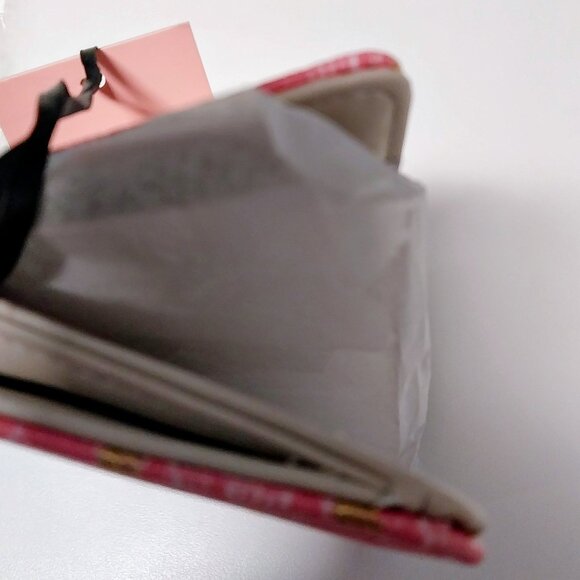 NWT Juicy Couture Pink Lemonade Poker Face Slim Elongated Bifold Wallet - Picture 6 of 12